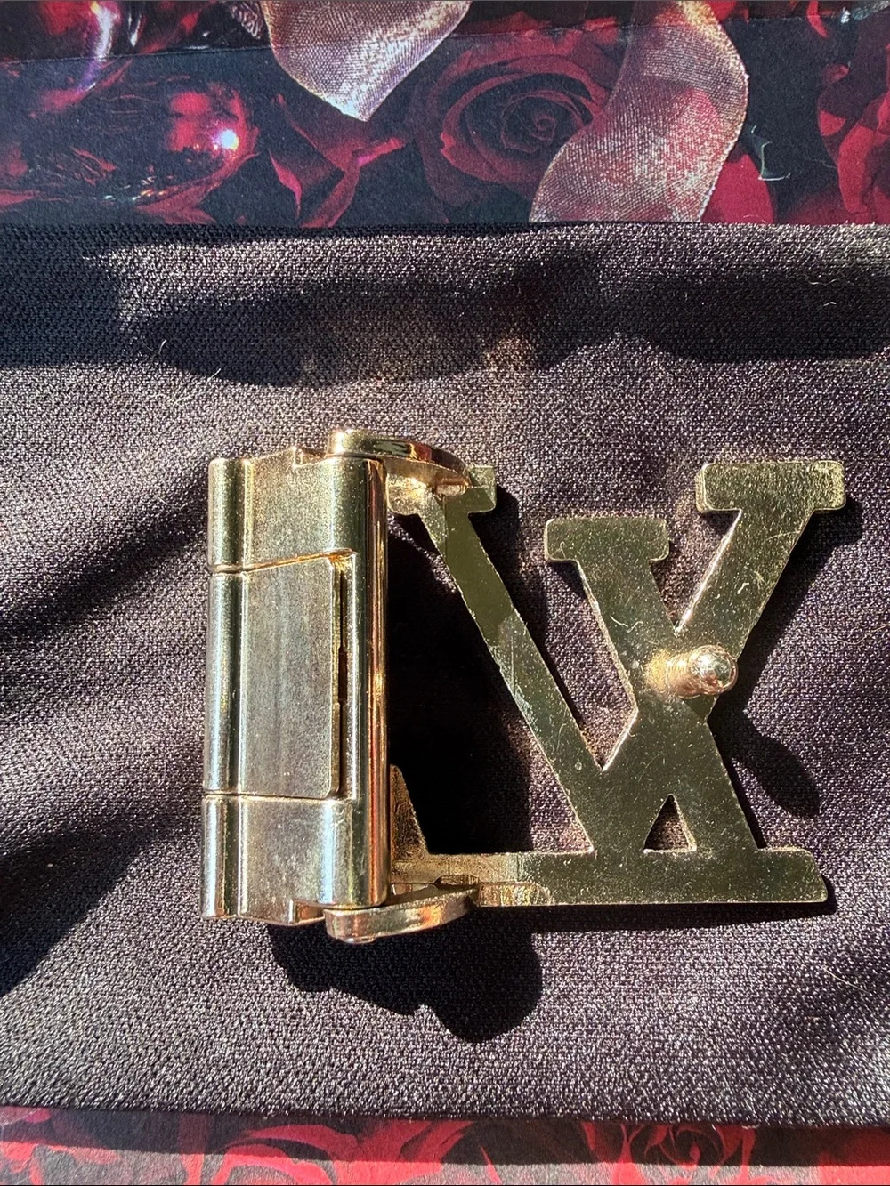 Metallic Logo Belt Buckle - Iridescent Gold